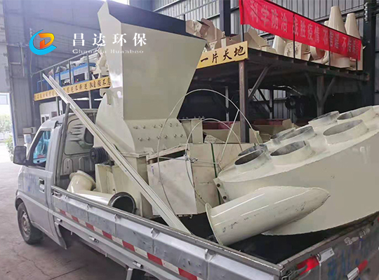 昌達(dá)**發(fā)湖北全套鋸末粉碎機(jī).jpg
