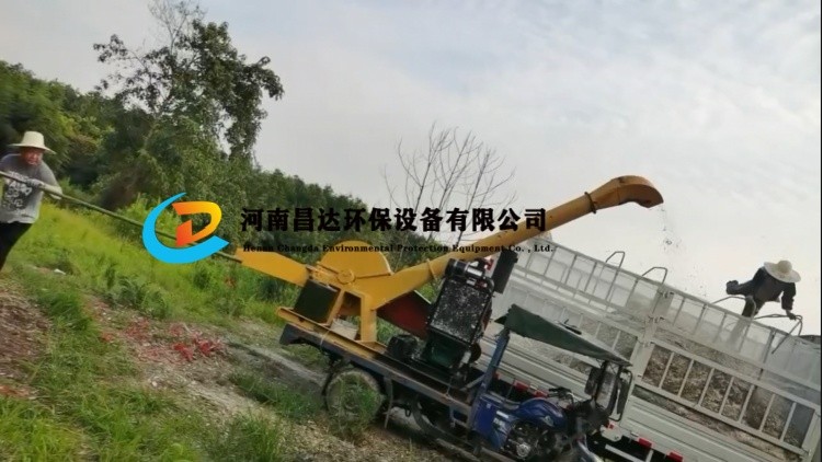 河南昌達HC-800移動竹子切片廣西南寧客戶現(xiàn)場.jpg