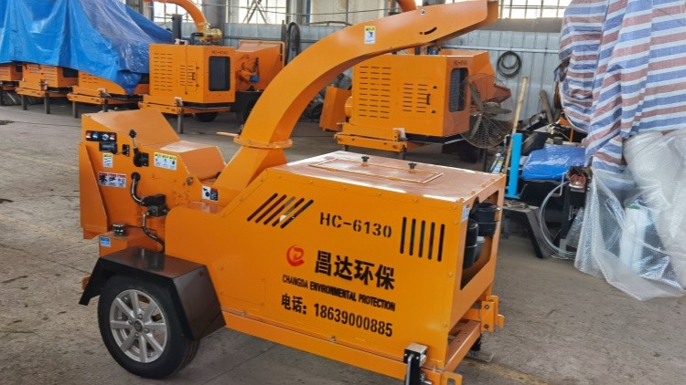 HC-6130園林綠化樹枝粉碎機發(fā)貨上海.jpg